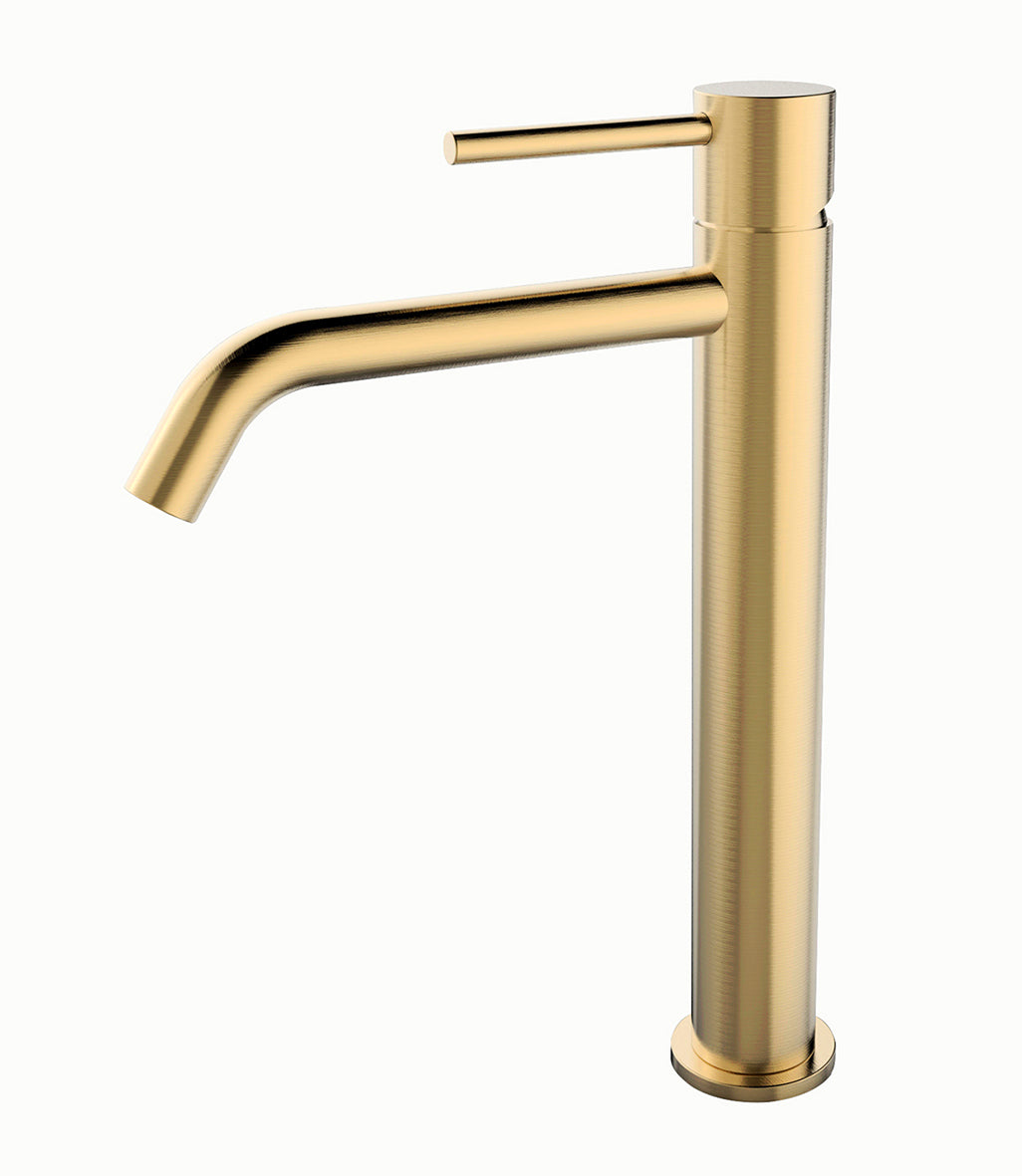 Style XL wastafelkraan hoog geborsteld messing PVD – Wiesbaden – Geborsteld Messing – Hoge Wastafelkraan | Dealplein