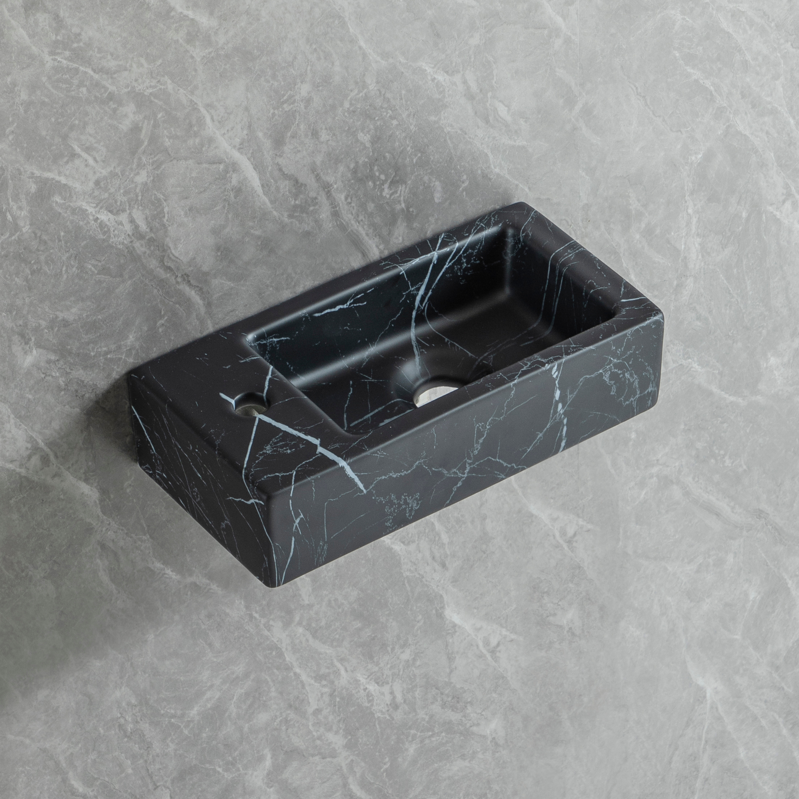 Allure-Black Fontein Links 36 x 18 x 9 cm