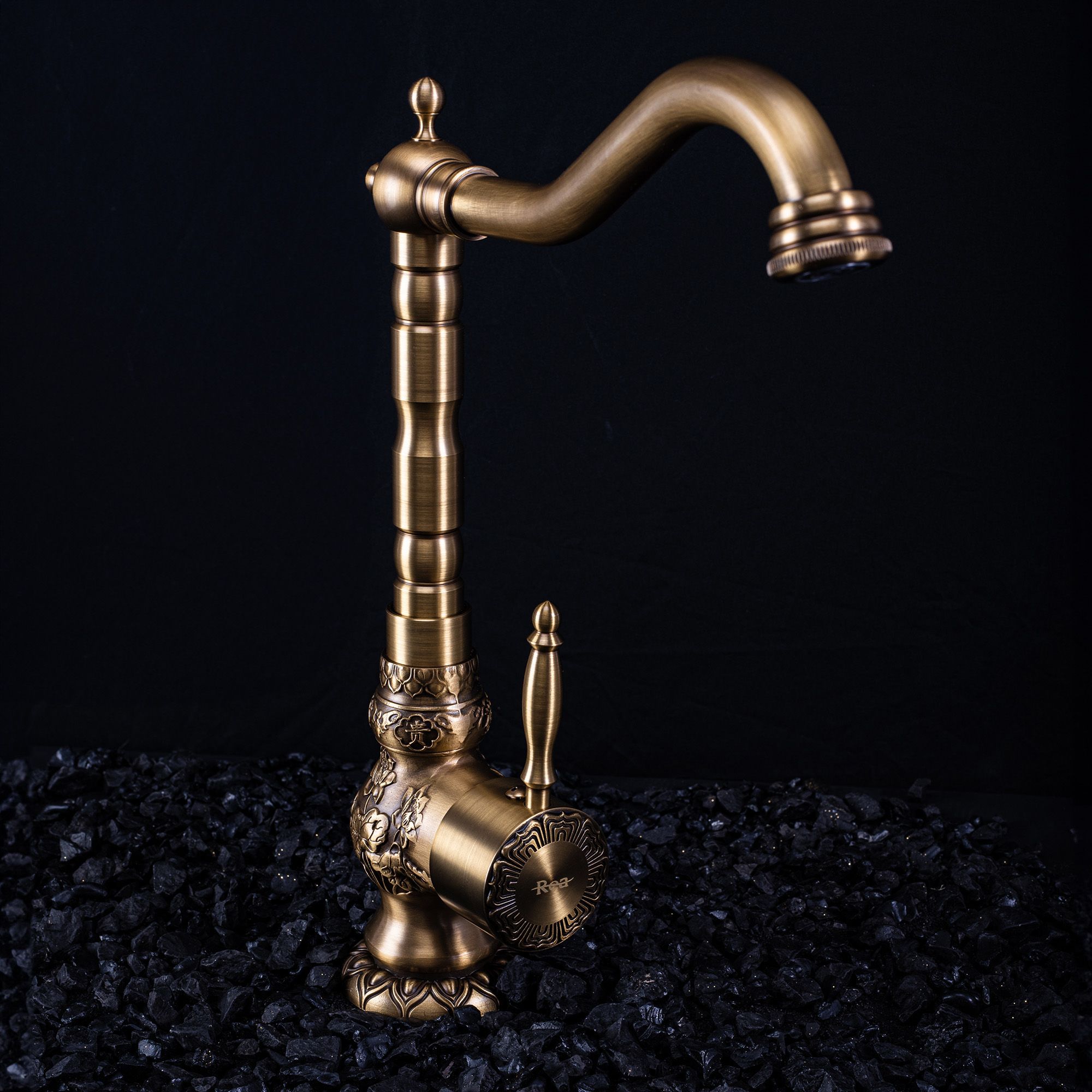 Keukenkraan Badkamerkraan Rea VENICE antique bronze
