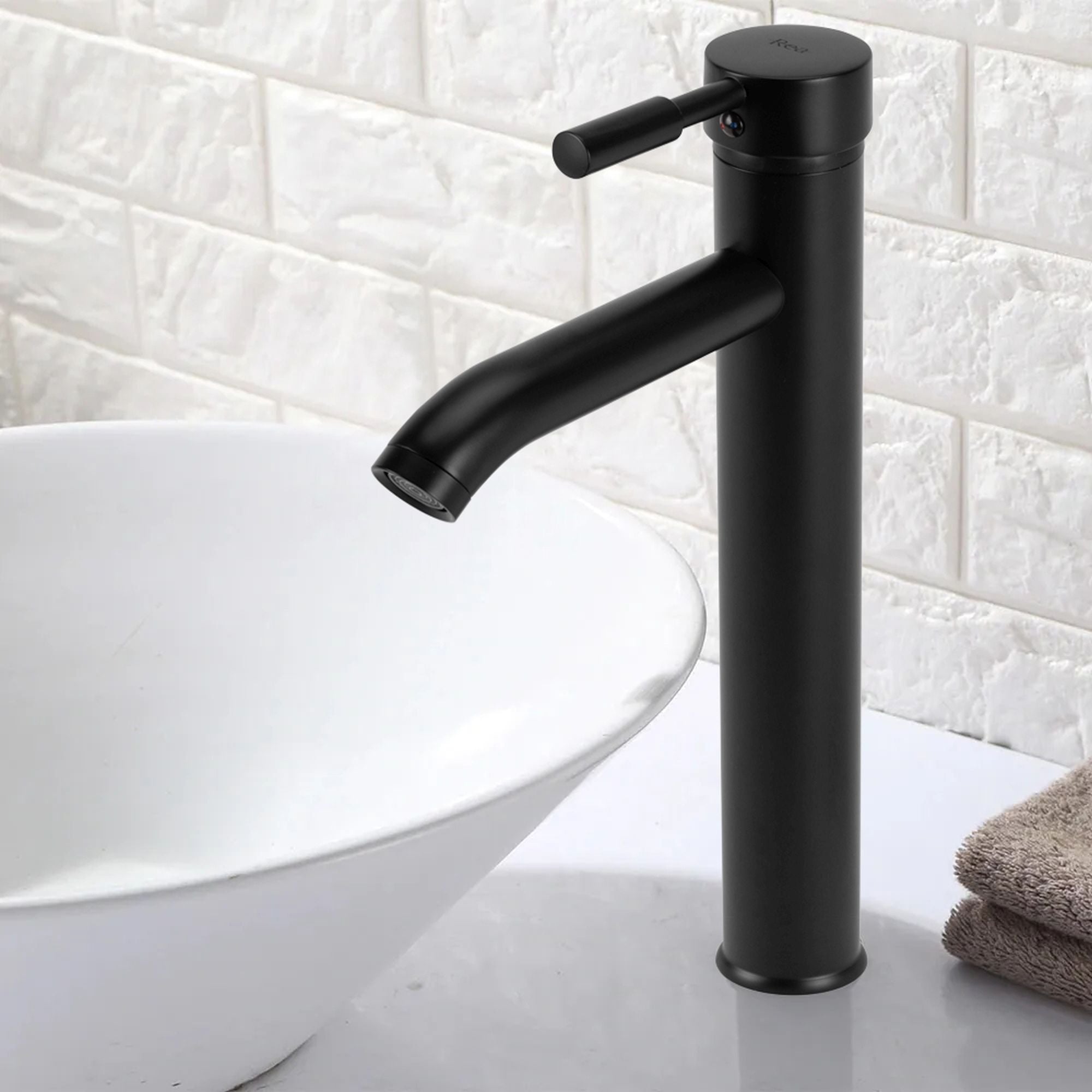 Wastafelkraan Rea Graf Black High