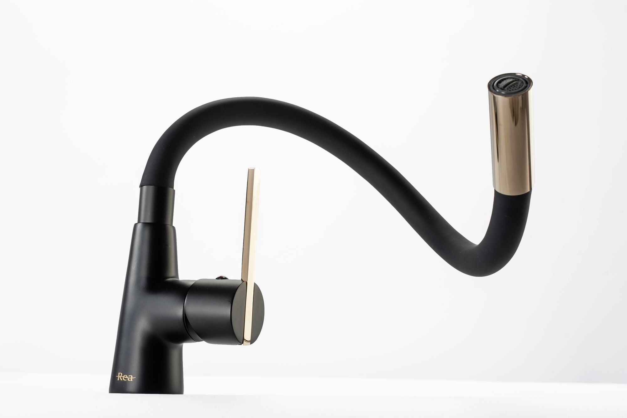 Keukenkraan Rea Icon Black/Gold