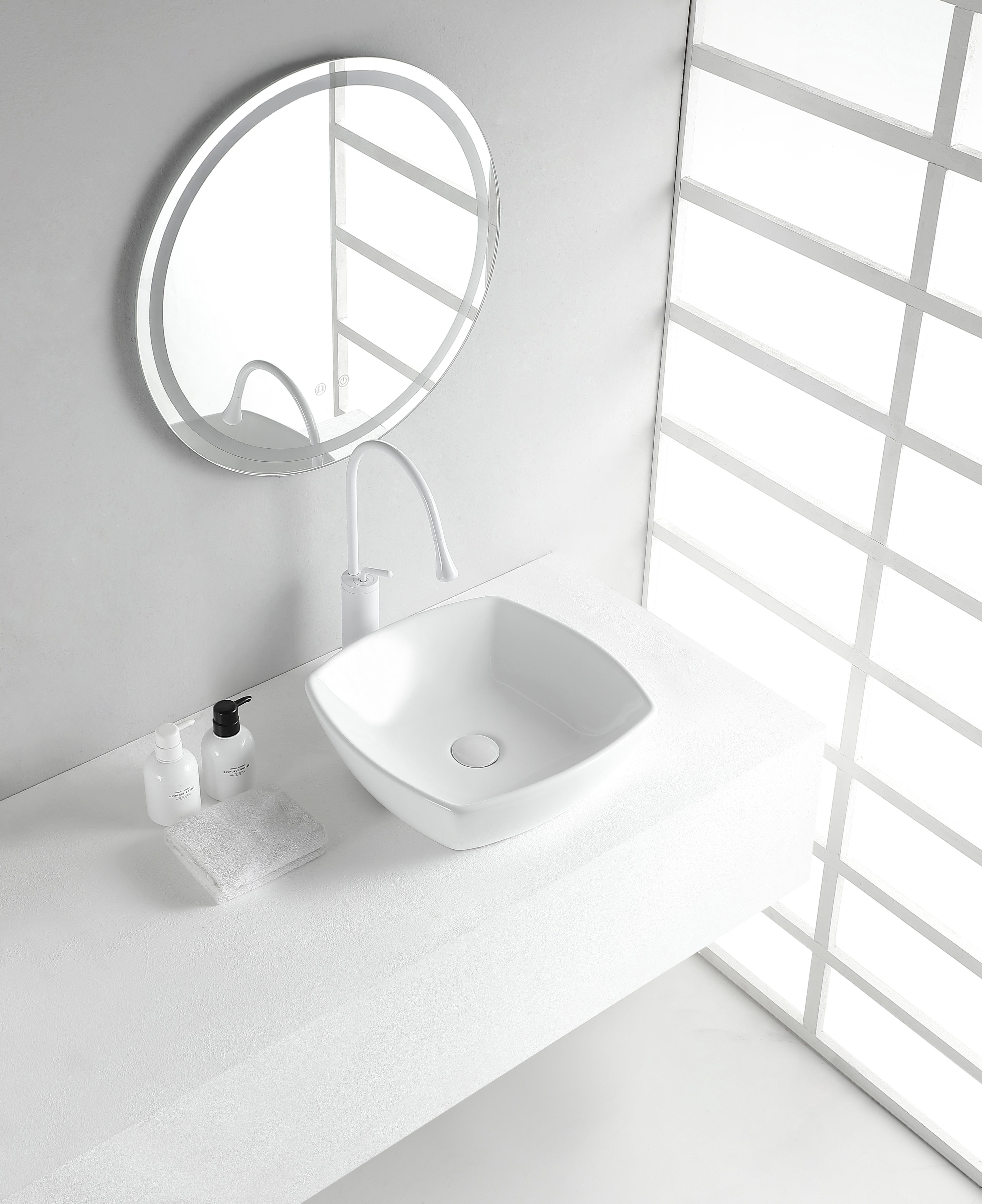 Plaza waskom vierkant 42 x 42 x 13,5 cm keramiek glans wit – Wiesbaden – Glans Wit – Waskommen | Dealplein