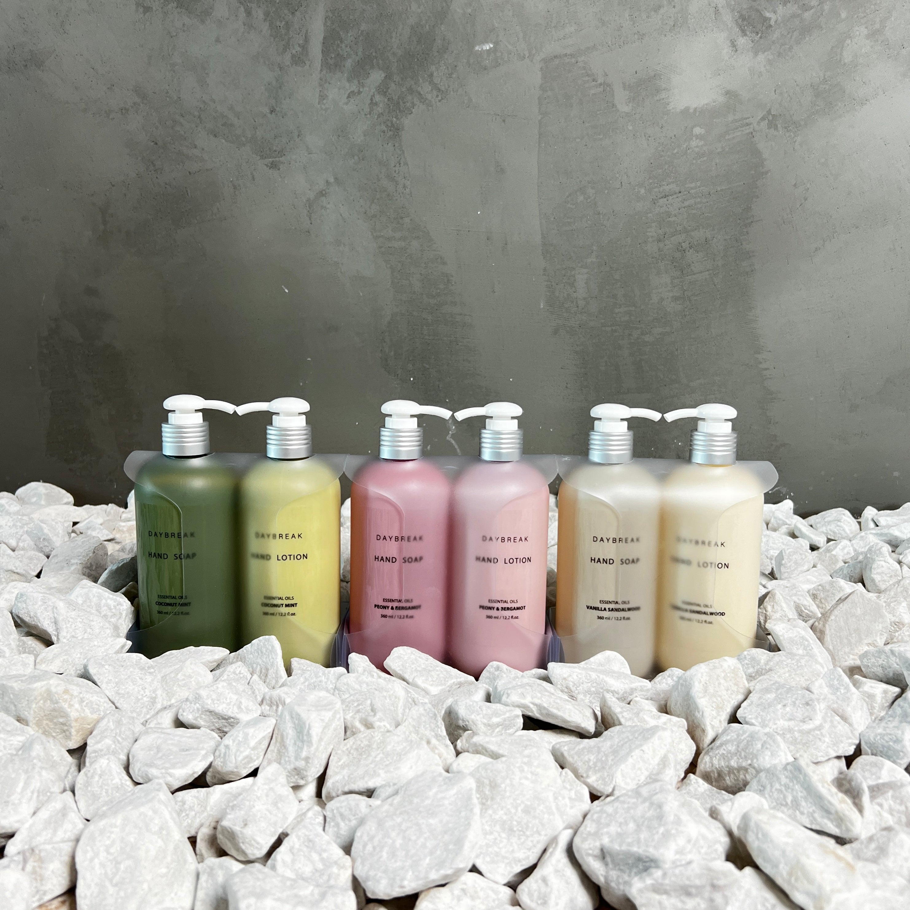 Doos Ã  12 stuks handzeep en handlotion (3 assorti)