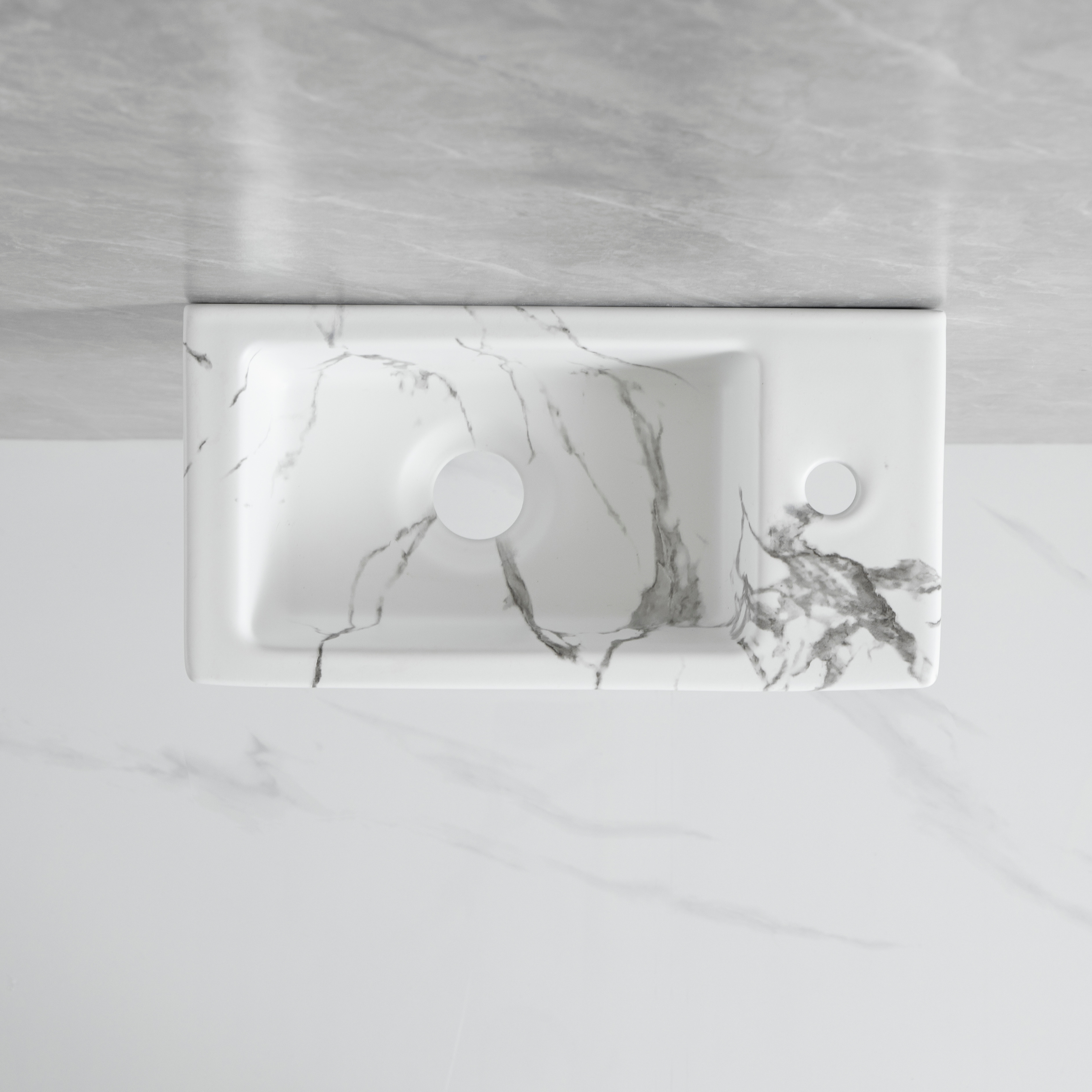Allure-White Fontein Rechts 36 x 18 x 9 cm