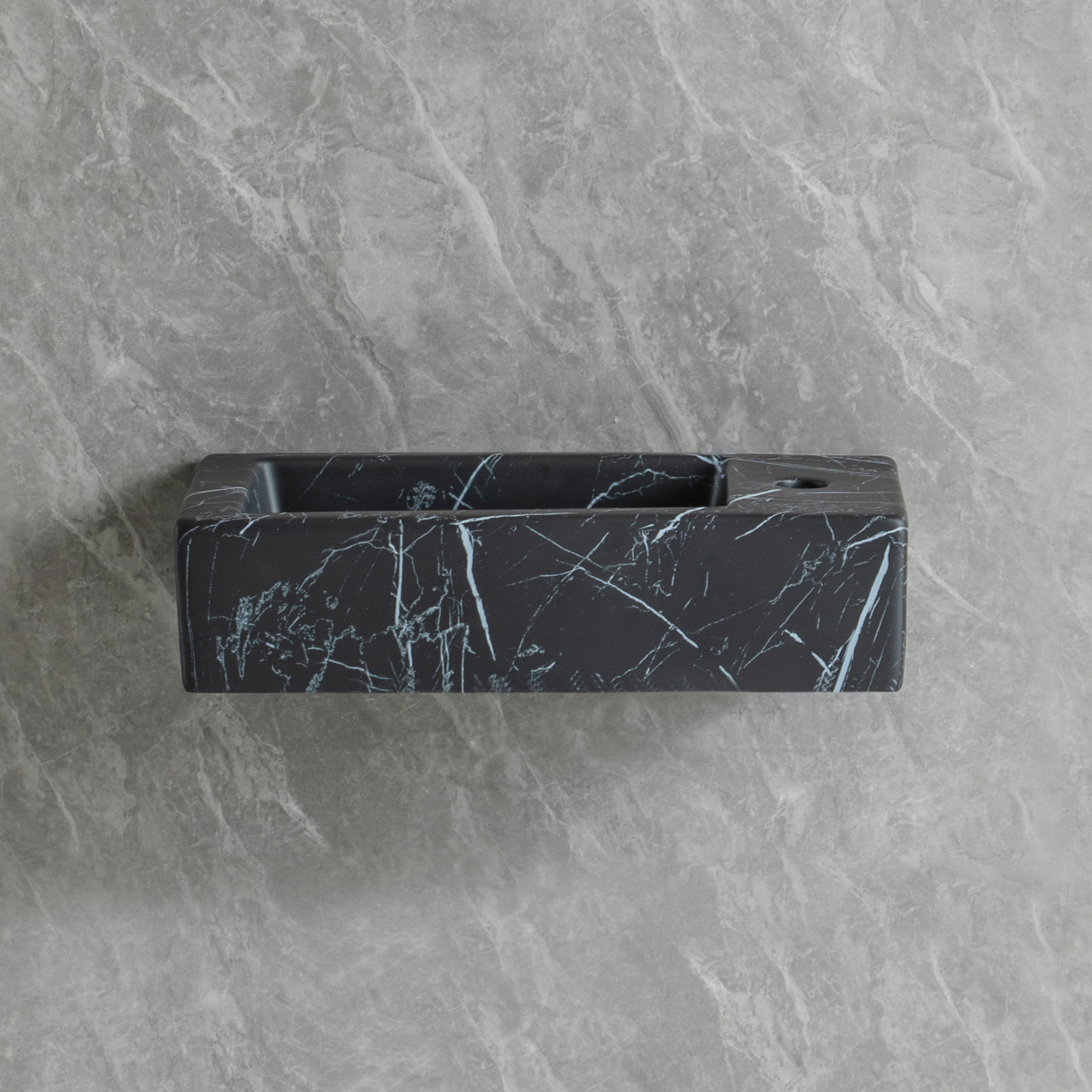 Allure-Black Fontein Rechts 36 x 18 x 9 cm