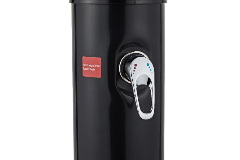 Sanotechnik Solar Buitendouche Gebogen Zwart 20L - Compact Design met Voetdouche