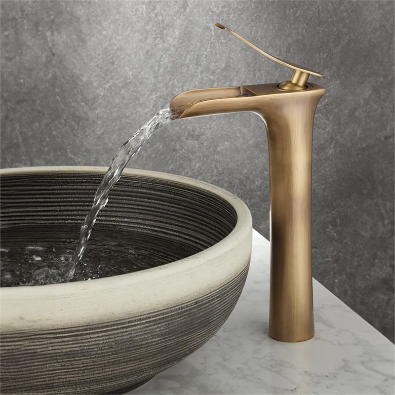 Wastafelkraan Rea Laguna Antique Gold Brush High