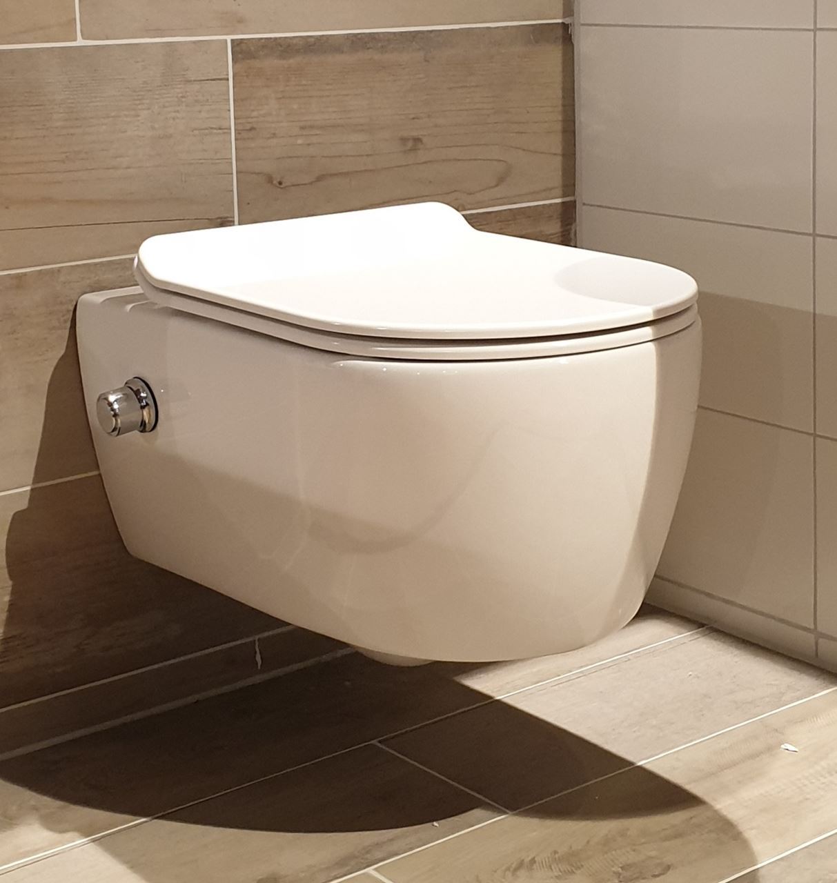 Rimfree Toilet 54Cm Luzi Easy Flush Met Bidet