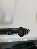 Hoge retro wastafelkraan vintage oud zwart