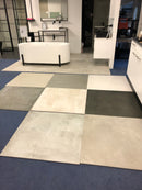 Er wordt op dit moment hard gewerkt om ons nieuwe assortiment tegels op de website te zetten ! U kunt ons assortiment in de showroom bekijken.