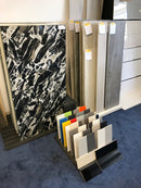 Er wordt op dit moment hard gewerkt om ons nieuwe assortiment tegels op de website te zetten ! U kunt ons assortiment in de showroom bekijken.